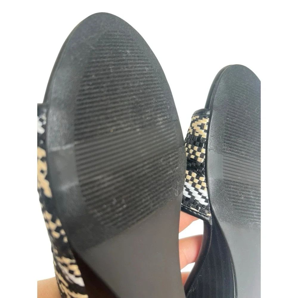 Ann Taylor Womens Black Woven Slip on Slides Open Toe Wedge‎ Sandals Size 6M EUC